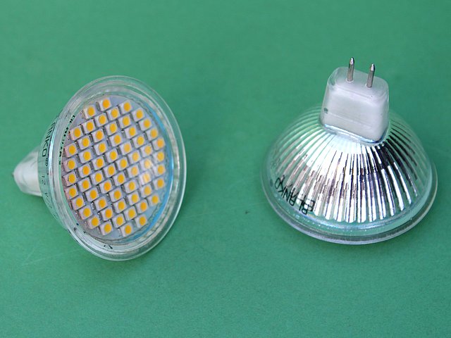 LED-Strahler 12 V /1,5 W / 30 SMD-LEDs; Art.-Nr. LED3W - Lemo Solar Shop